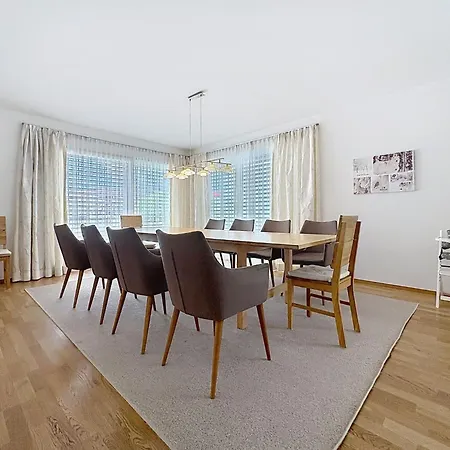 Holiday Home Linnehan By Interhome Fuegen