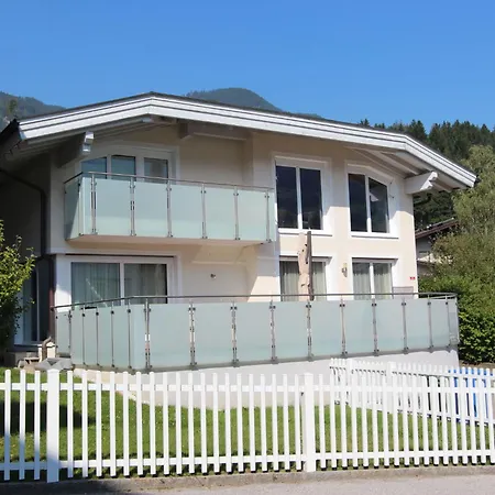 Holiday home Holiday Home Linnehan By Interhome